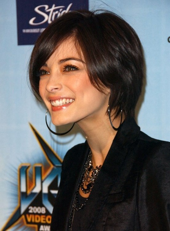 Kristin Kreuk's new short haircut and Lisa Rinna looking 