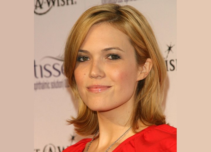 Mandy Moore's medium length hairstyle with layers