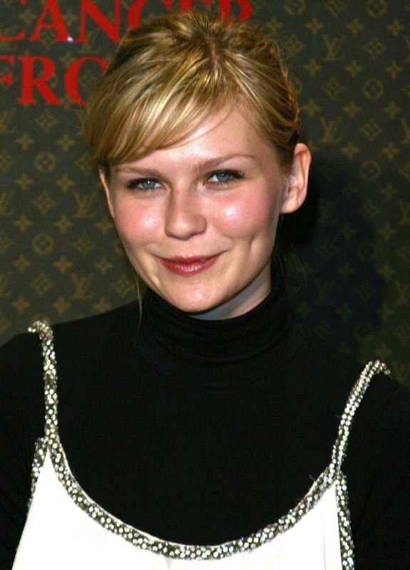 Kirsten-Dunst.Org • • Image Gallery | Hair cuts, Pixie haircut, Short hair  cuts