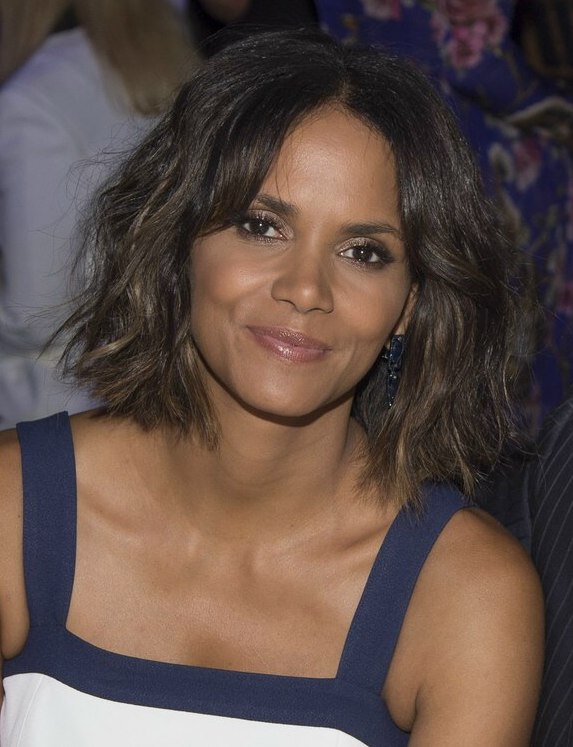 Halle Berry wearing her hair in a chin-length bob with 