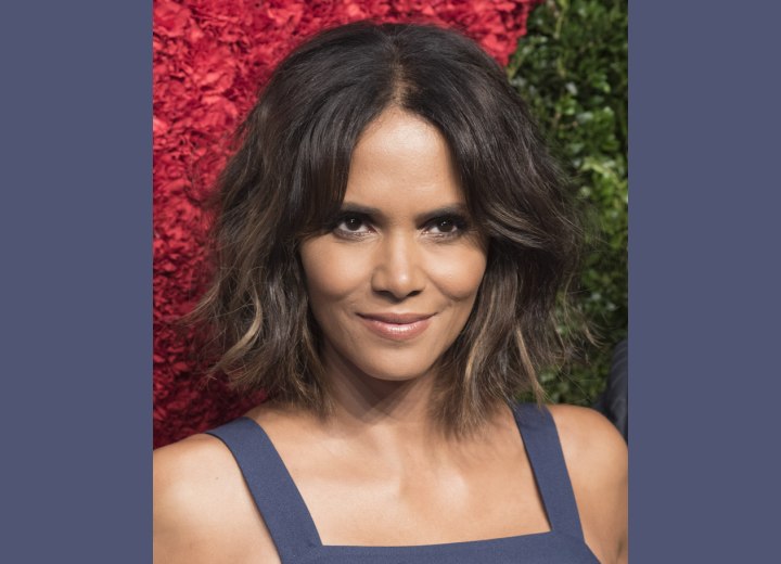 Halle Berry wearing her hair in a chin-length bob