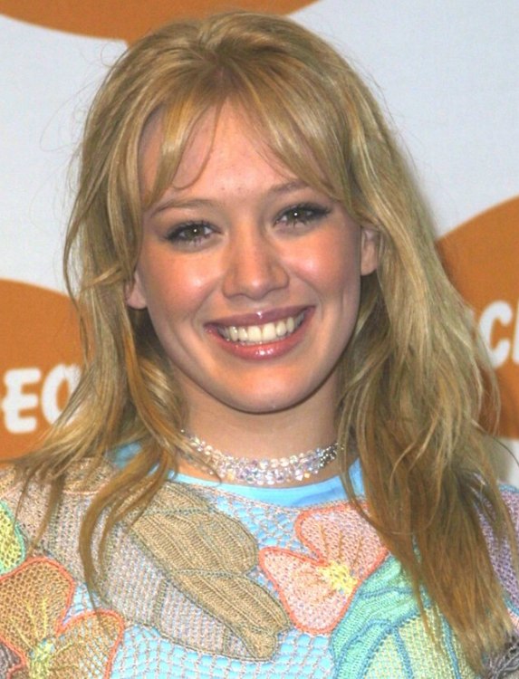 Hilary Duff's high volume blonde hair with long layers