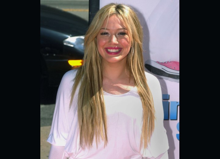 Hilary Duff with hair extensions