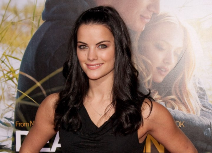 Jaimie Alexander hair