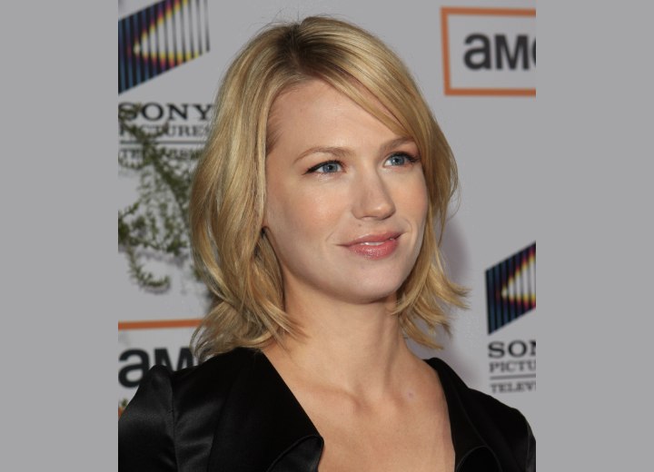 January Jones - Medium length tousled hair