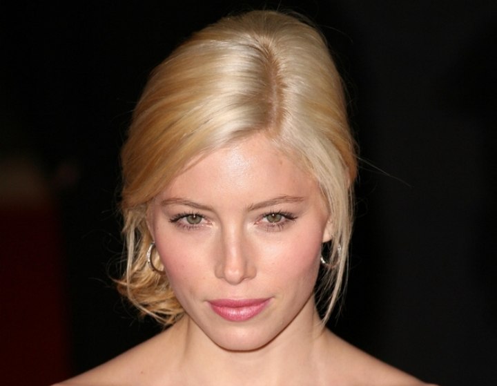 Crown view of Jessica Biel's hair