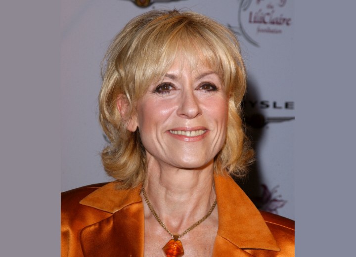 Judith Light's soft and feminine hairstyle