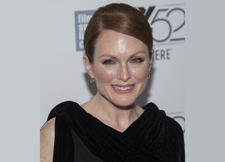 Julianne Moore wearing a sleeveless Rodarte gown