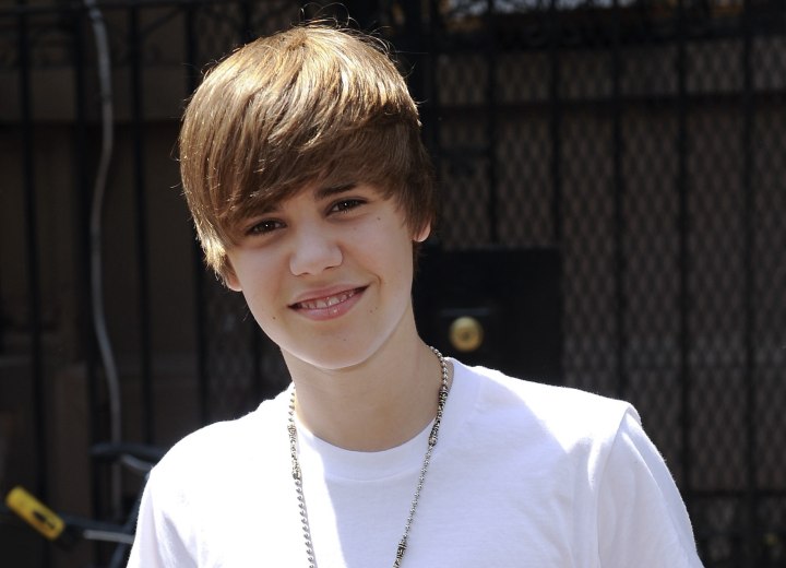Trendy Long Hairstyle for Justin Bieber