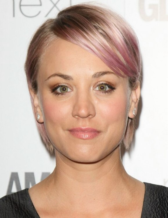 Blow your mind  Short Haircut VS Long  Kaley Cuoco    Facebook