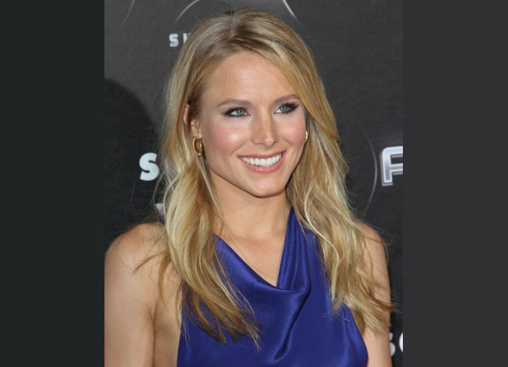 Kristen Bell wearing her hair long and loose