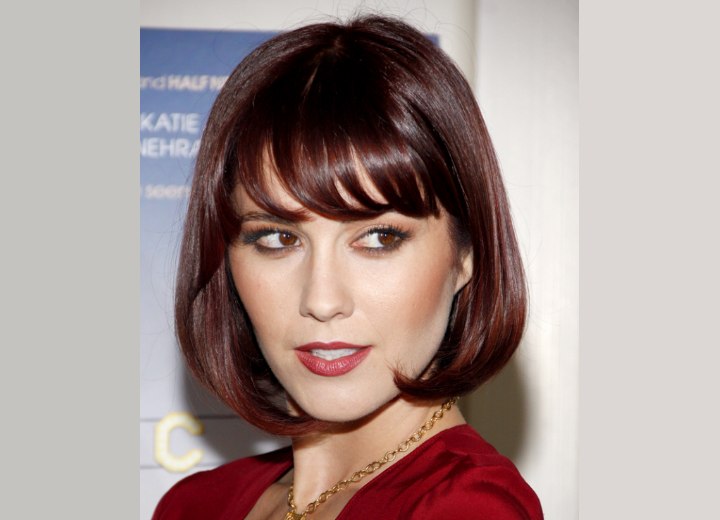 Mary Elizabeth Winstead sporting a short asymmetrical bob