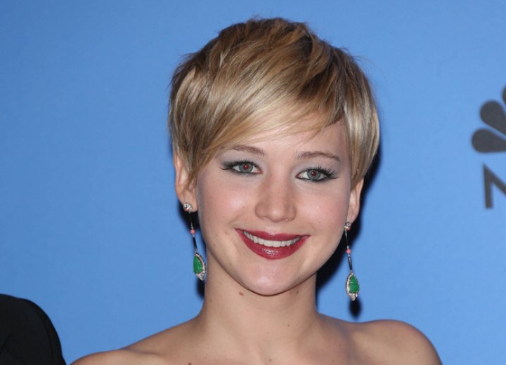 Modern pixie cut - Jennifer Lawrence