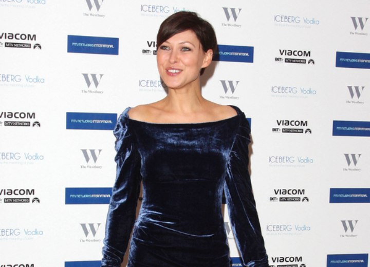 Pixie haircut with side bangs - Emma Willis