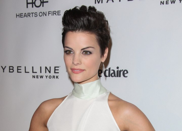 Pixie cuts - Jaimie Alexander