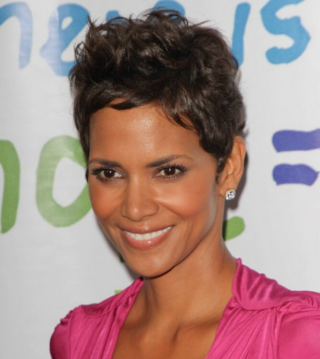 Halle Berry wearing her hair in a pixie cut with elevation on top