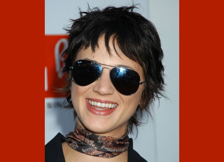 Asia Argento - Razor cut pixie