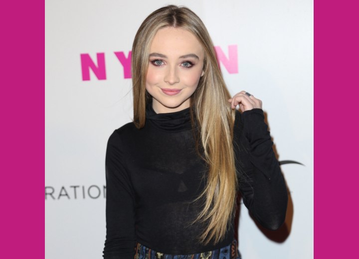 Sabrina Carpenter hair