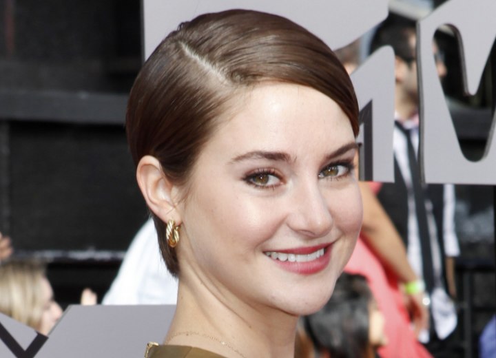 Shailene Woodley with short slicked back hair