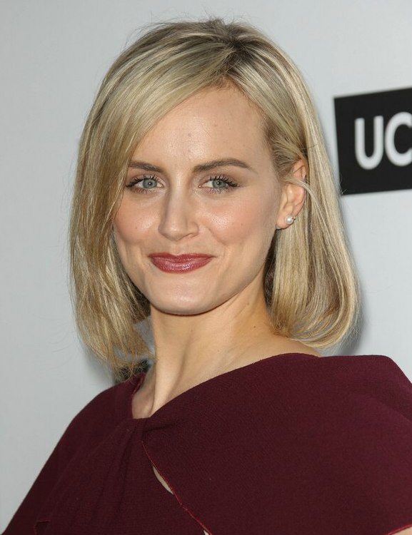 Taylor Schilling  Medium length hair with highlights and 