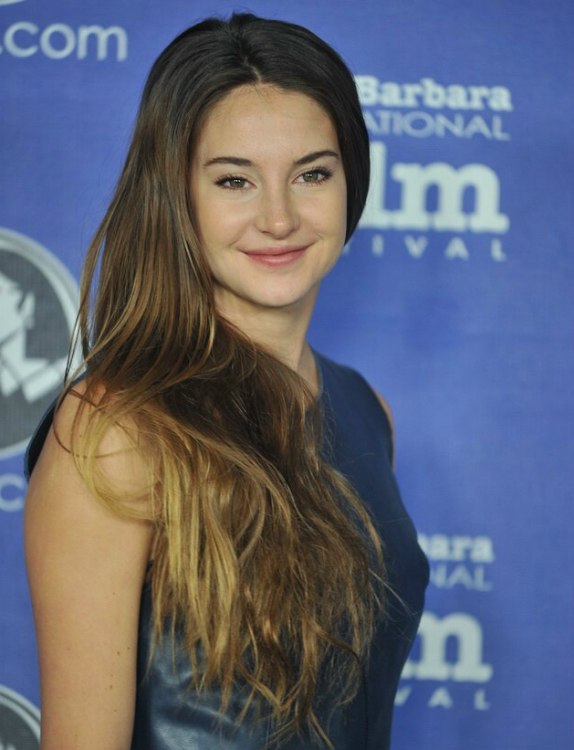 Shailene Woodley's super long thick hair with ombre coloring