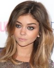 Sarah Hyland's ombré hair with large waves