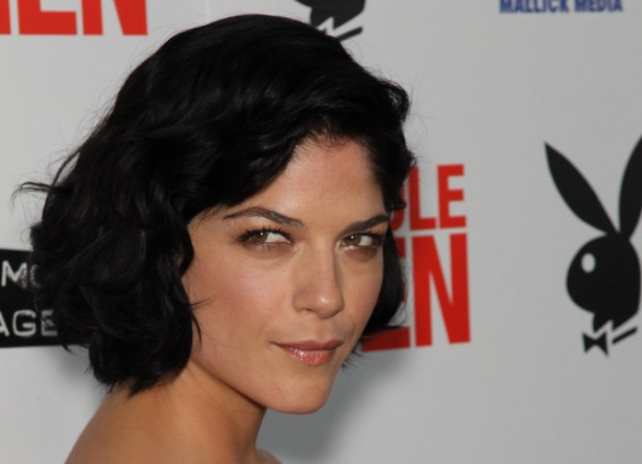 Selma Blair with neck length black hair