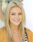 Stephanie Pratt's straightened hair with a middle part