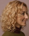 Peinado de largo medio con ondas