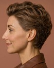 Peinado corto para mujeres ocupadas