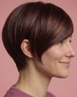 Corte pixie con flequillo