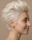 Cabello rubio platino