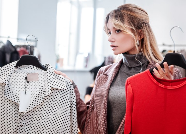 Different necklines for women