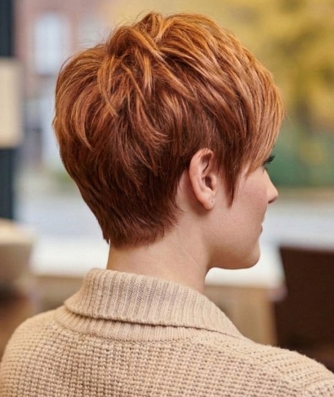 Coupe courte d&eacute;grad&eacute;e pour l&rsquo;automne