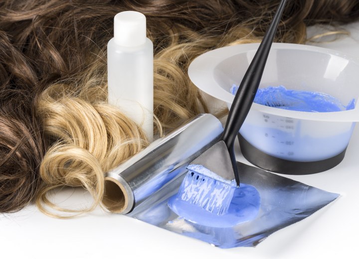 Hair dyeing tools