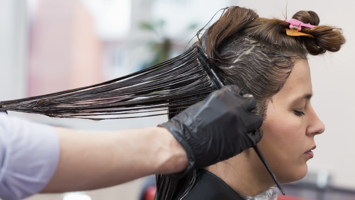 Make a strip of color go away on hair that was dyed with an at home kit