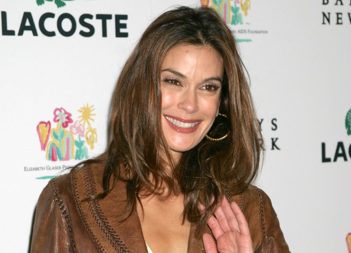 Teri Hatcher hair