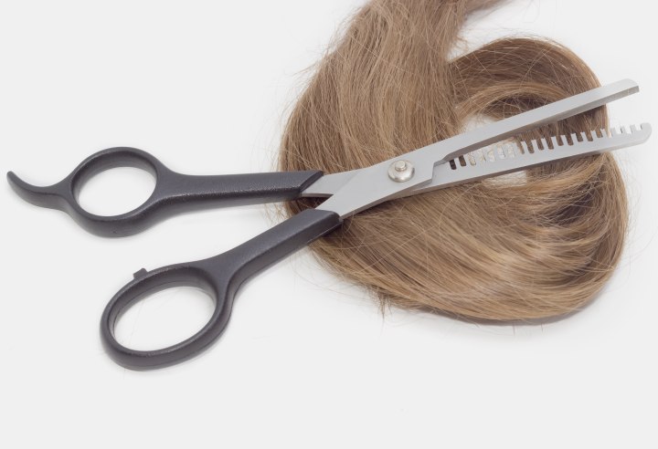 Hair and thinning scissors