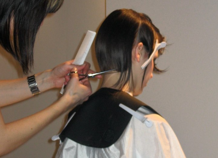 Tonsuring the head and why hair is being washed before cutting it