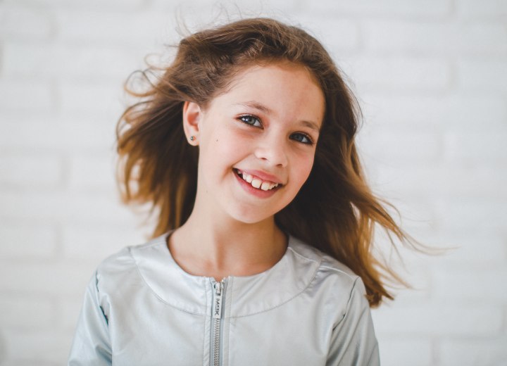 Young girl with dry hair