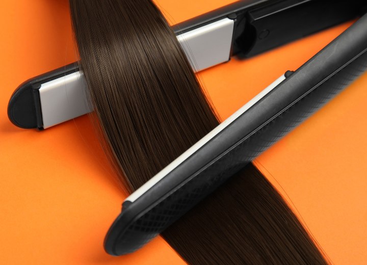 Hair straightener