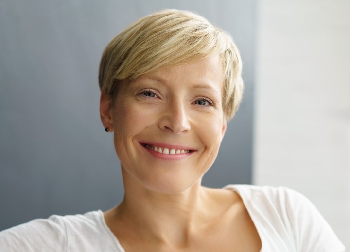 Woman with short blonde hair