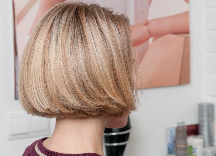 Chin length bob for blonde hair