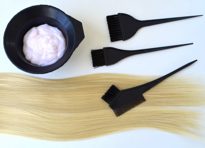 Hair coloring tools