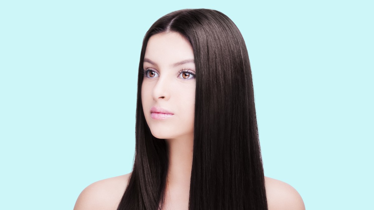 How to get glossy pin straight hair, full of motion and with a liquid  apperance