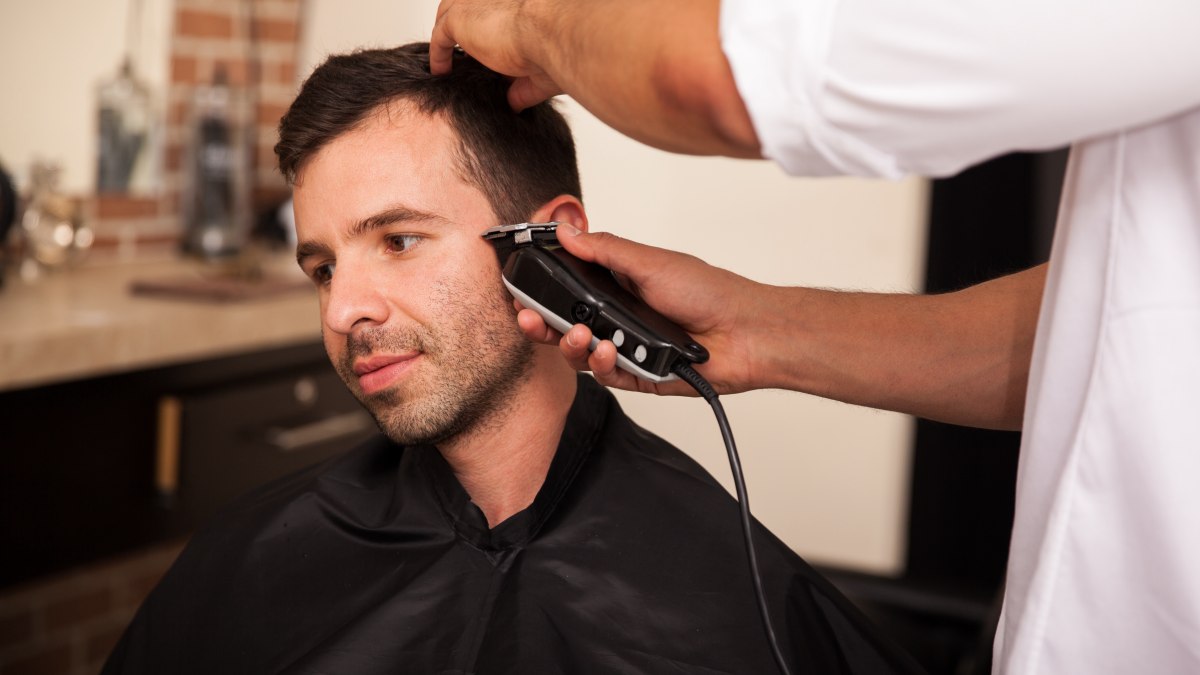 How to do taper cutting using clippers and scissors