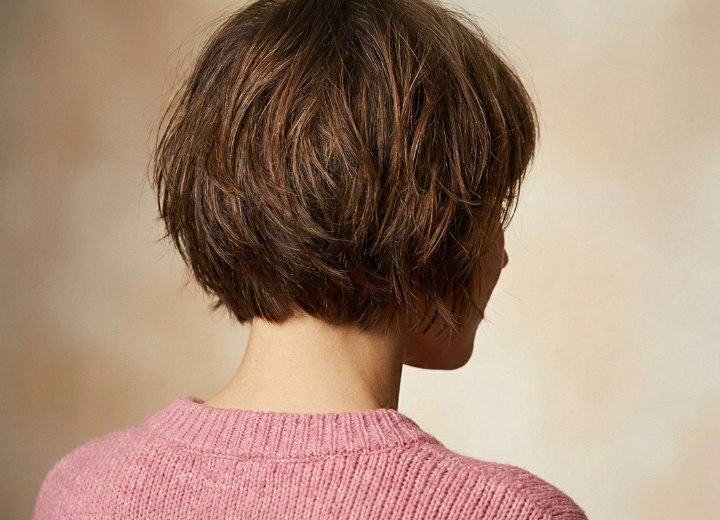 Graduated bob with layers for a square face shape