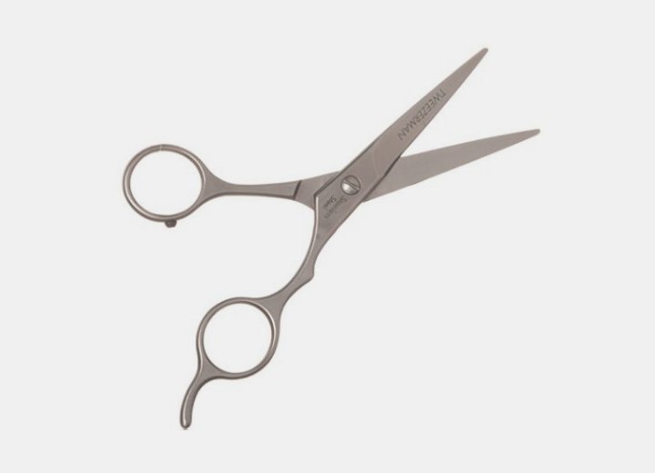 Shears to cut hair - Tweezerman