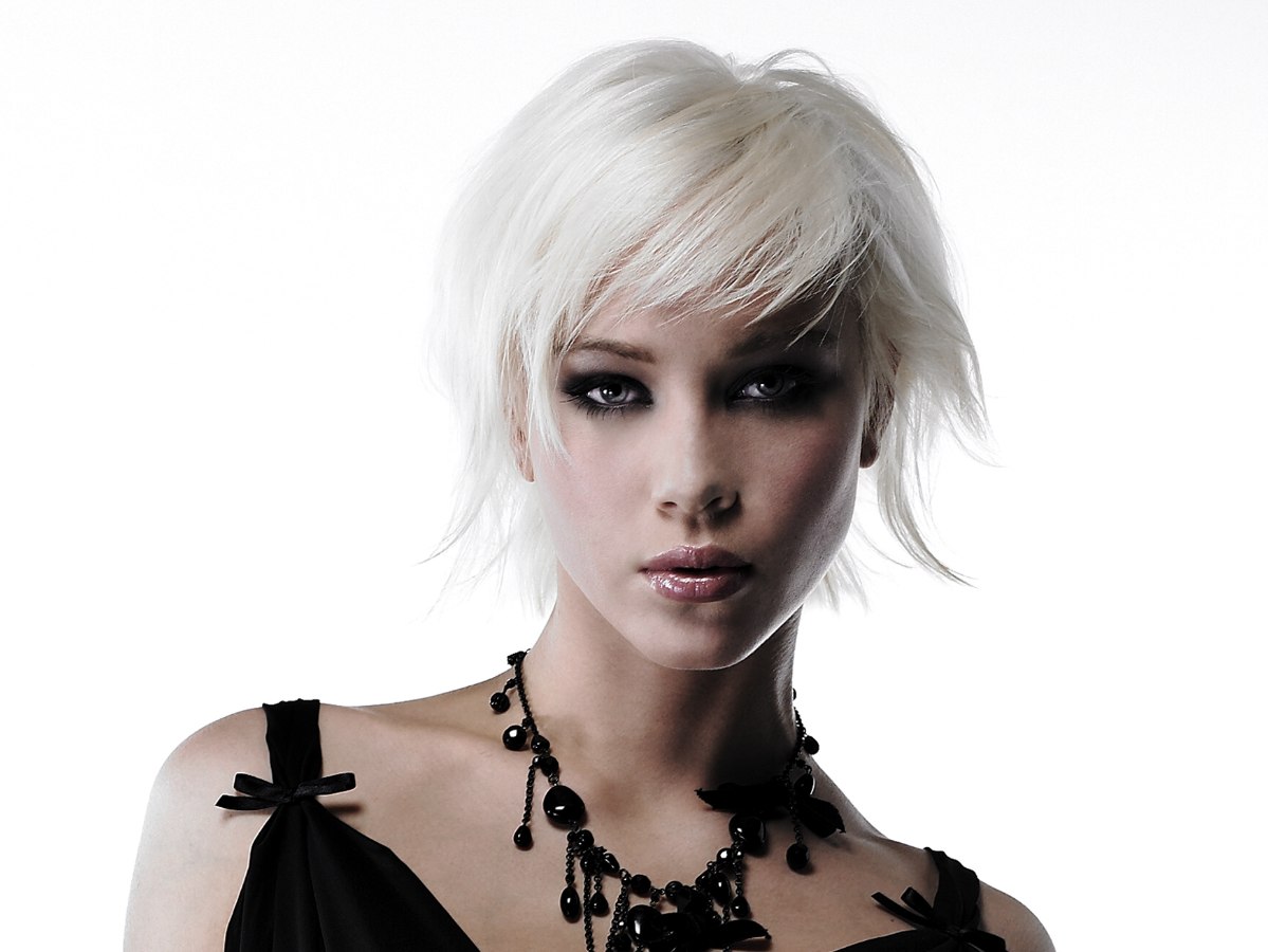 Platinum white short hairstyle with textured ends