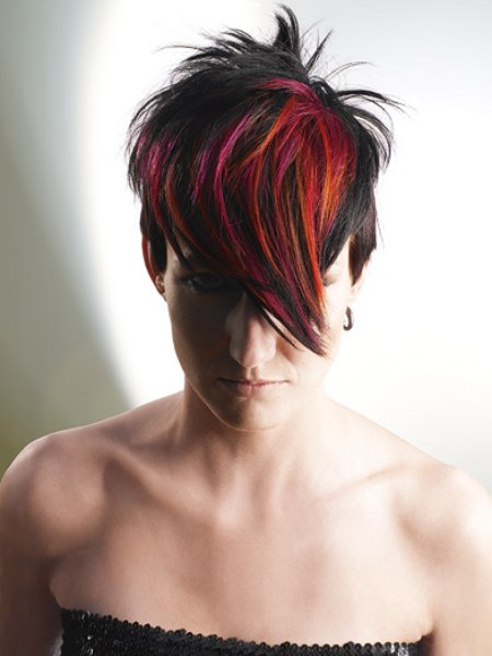 Short hair with bright contrasting colors